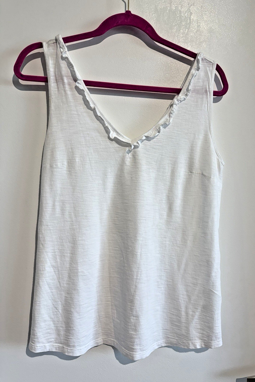 NWOT Lilly Pulitzer white tank top Cami pima cotton Peru ruffle V neck size-M